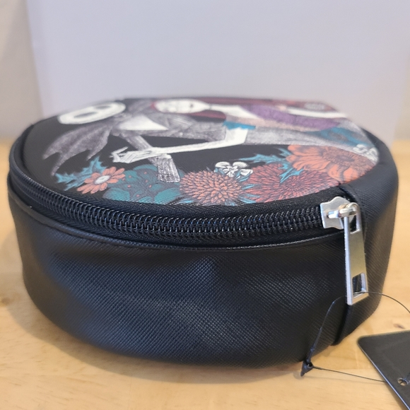 The Nightmare Before Christmas Floral Circle Makeup Bag - Picture 6 of 14